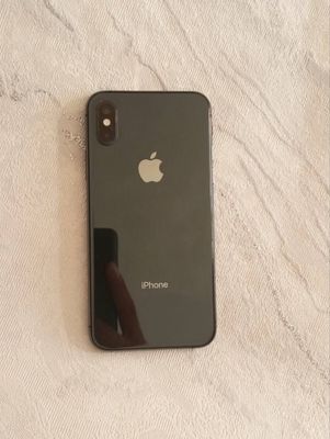 Iphone xs 64gb,76 emkost