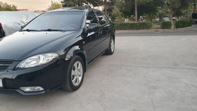 Chevrolet Gentra. Aftomat lyuk. Yili 2023. Yurgani 43000. Narxi 14900