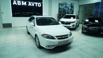 Gentra 2021 yil nasiya savdo kuzovi toza 72.000 km