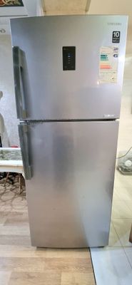 Холодильник Samsung DIGITAL INVERTER