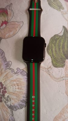 Смарт часы GUCCI