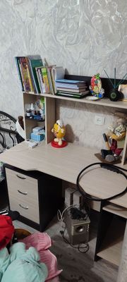 Компьютерный стол продам