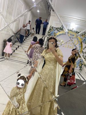 ona bola kuylak sotiladi,1 marta wu tuyda kiyilgan