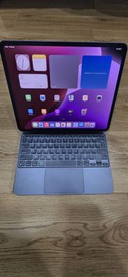 Ipad pro 13 m4 512GB +keyboard