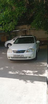 Mashina srochna sotuvda: Chevrolet Lacetti