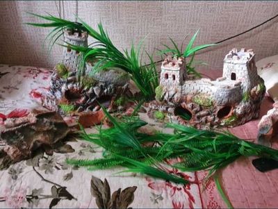 Продаю керамический декор для аквариума.