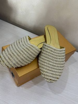 Тапочки с камнями Swarovski