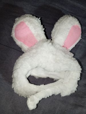 Шапочка с ушками для котиков.