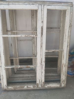 derazalar sotiladi