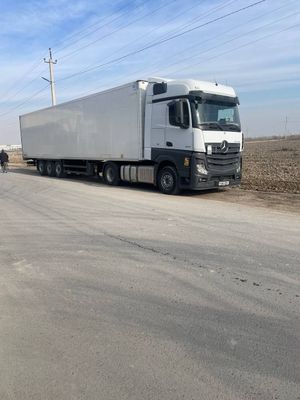 Mercedes Benz пробег 1845LS 900.000 км SCHMITZ cargobull slx 300 приц