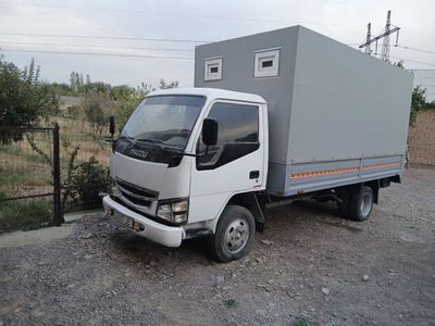 Isuzu yuk avtomabili (TSZINBEY) sotiladi