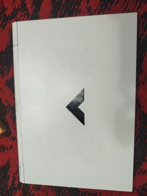HP VICTUS 16-d1110TX