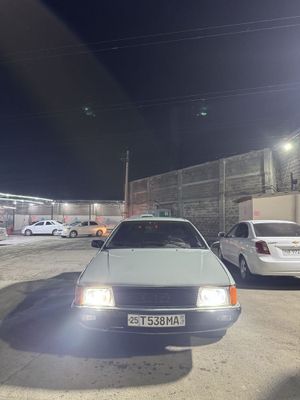 Audi 100 Holati Yaxshi