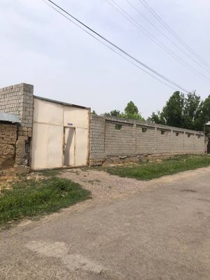 Тошкент тумани Келес Куктерак 2 сутик 3.хона уе сотилади сурусно.