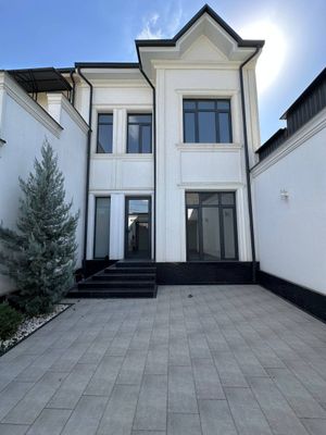 Продаю Коттедж корасу 6 новый Коттедж