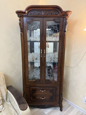 Буфет сервант из дерева