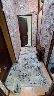 Чилонзор 18 кв 2/2/4. Разделный Метрога Якин