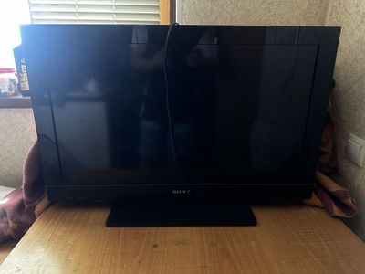 Телевизор Sony Bravia 32 дюйма