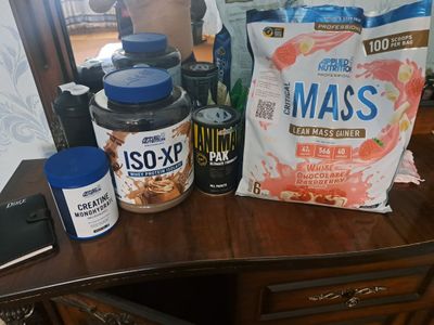 Sport zal uchun vitaminlar toplami.