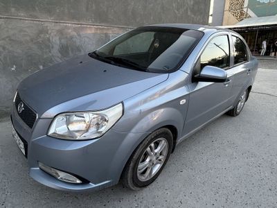 Nexia 3 avtomat ravon r3 sotiladi