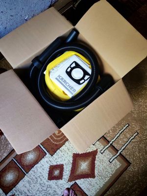 Plisos Karcher VD 2 plus sotiladi