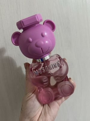 Moschino бабл гам оригинал