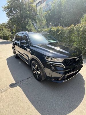 Продаю Kia Sorento 2023 г. 2.5m3 двигатель Пробег 27500 км