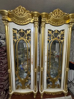 Продам срочно Комот ва Пенал по низким ценам