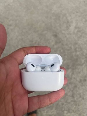 Air Pods Pro, Original