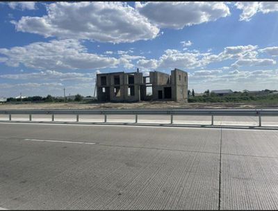 Курилиши тугалланмаган бино сотилади