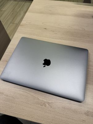 Продаются Macbook Air 13” M1/8/256