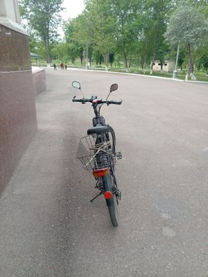 Велосипед много скростной