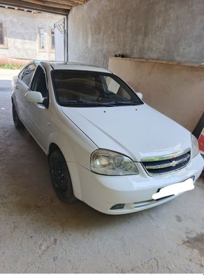 Lasetti 1.6 2013