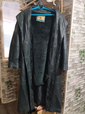 кожаный плащ женский