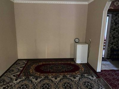 Фрунзиский Саёхат магазини 1 хонали квартира ижарага берилади.ID: 1166