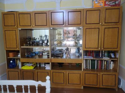 Продаётся стенка б/У