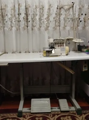 Overlok mashina srochna sotiladi