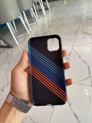 Iphone 11 chexol korbon