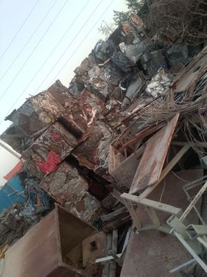 Metallom Toshkent metallom olamiz