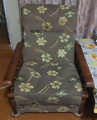 Продаются кресла