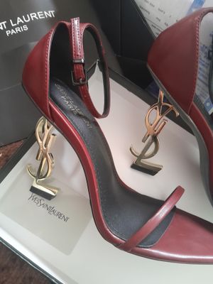 Saint Laurent YSL ayollar poshnali bosonojkasi