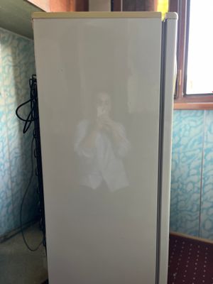 Muzlatgich(холодильник) sotiladi