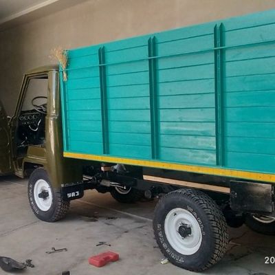 Uaz 452 sotiladi