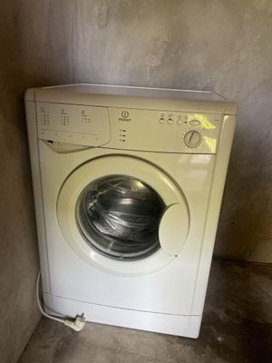 Indesit kirmowina