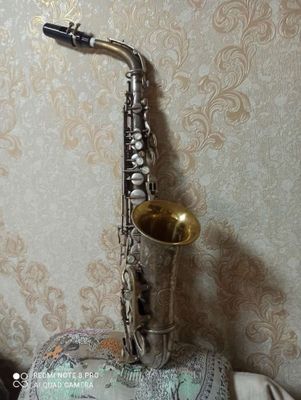 Саксафон румынский