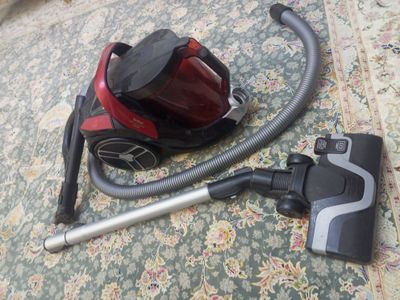 Продается пылесос Tefal. В отличном состоянии. Продаётся из за ненадоб