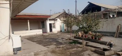 уй сотилади срочна