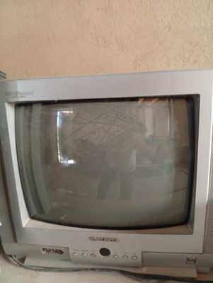Elekta televizori