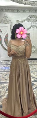 Vecherniy ko’ylak 1 marta kiyilgan. 800.000 so’m