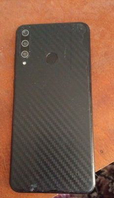 Telefon HUAWEI Y6 64GB 2021 holati YAXSHI